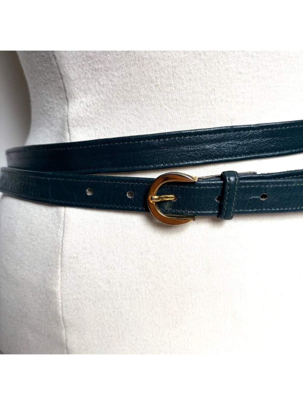 Vintage Morris Moskowitz Green Leather Skinny Belt Double Wrap Gold Buckle Small